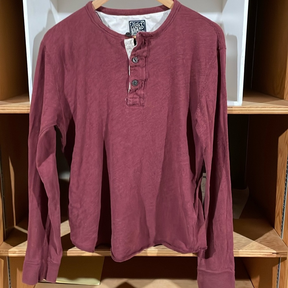 Lucky Brand Henley Dark Wine Size M